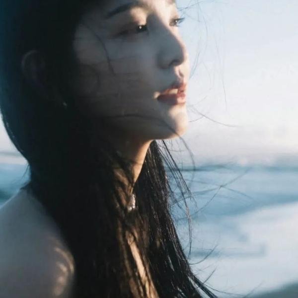 非关英雄